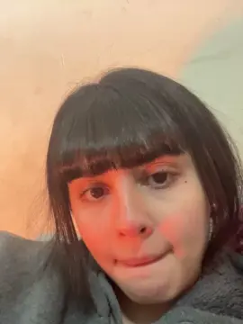 Estrella4332  live sex cam