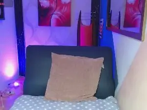 Luuciaa_Moor  live sex cam