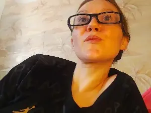 Annsweetrose  live sex cam