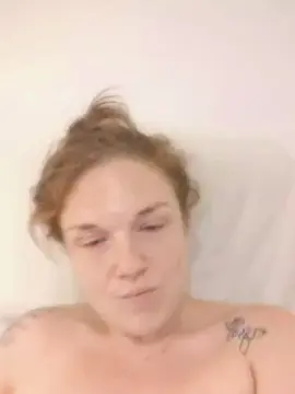 DeaRed8899  live sex cam