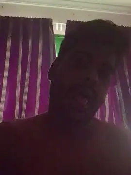 Parejitaks  live sex cam