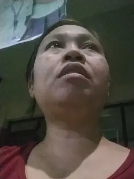 Hotmama83xxx  live sex cam