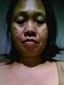 Hotmama83xxx  live sex cam