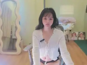 Lillycn  live sex cam