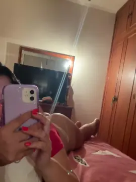 Aninhah0  live sex cam