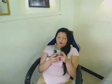 Diosa_Dragon  live sex cam