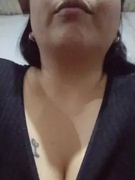 Brenda173  live sex cam