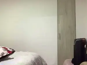 Melisasaints31  live sex cam