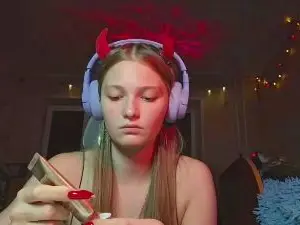 MeldaBoghosian  live sex cam