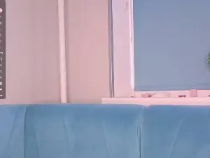 DionneNapoles  live sex cam