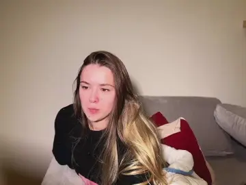 LioraKern  live sex cam