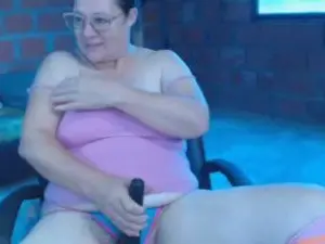 Hairyglad69  live sex cam