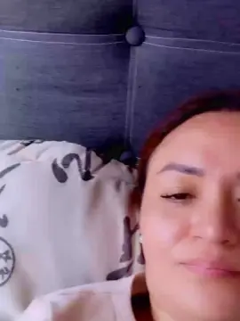 Isabell18sexy  live sex cam