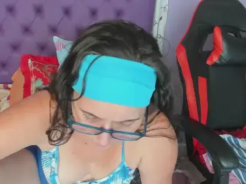 Margoth_clain75  live sex cam