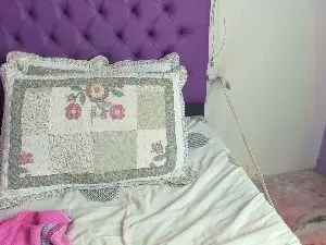 Margoth_clain75  live sex cam