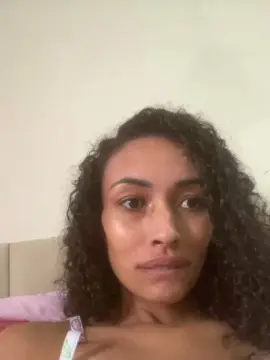 Palomasantos4  live sex cam