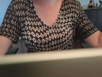 Badgallore  live sex cam