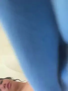 Peanutbutterpie  live sex cam