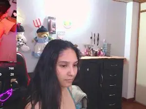 Shades_69  live sex cam