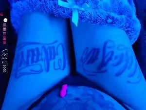 Whorekinga  live sex cam
