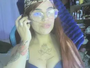 Gipsy7a  live sex cam