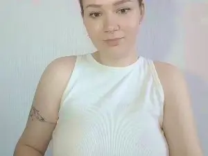 KatyDivine  live sex cam