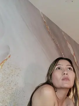 AvaWhiite  live sex cam