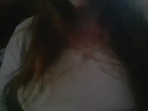 Carolinah99  live sex cam