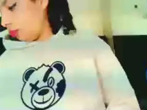 Iivy_Moon  live sex cam