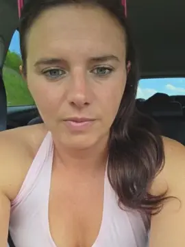Youngsweetgirly  live sex cam