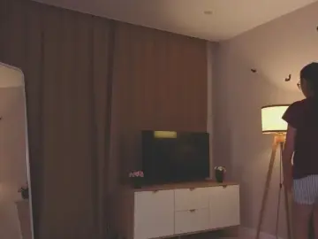 LeilaDurow  live sex cam