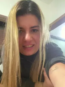Bt89  live sex cam