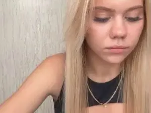 HaileyMillea  live sex cam