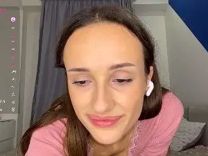 MoriahHunnicut  live sex cam