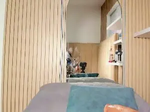 NoahBrunette1  live sex cam