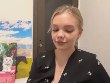 ValrieCanty  live sex cam