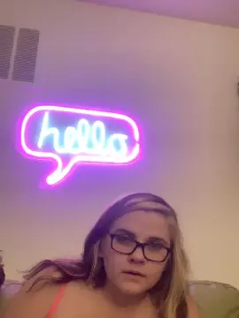 Freakandlove  live sex cam