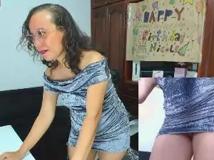 NicolettaRyan  live sex cam