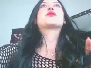 Sweet_evelyn19  live sex cam