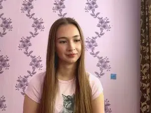 CharlsieTingey  live sex cam