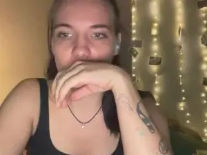 NelleVarvel  live sex cam