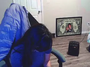 Sexygirld2298  live sex cam