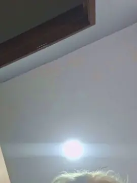 Courtney2hot  live sex cam
