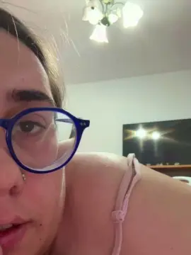 Putita191  live sex cam