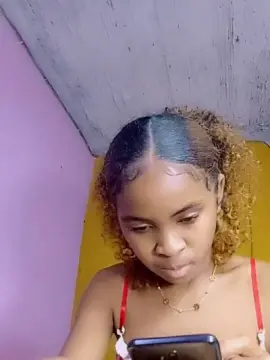 Emina  live sex cam