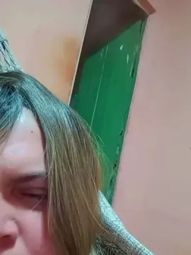 Ginkaty  live sex cam