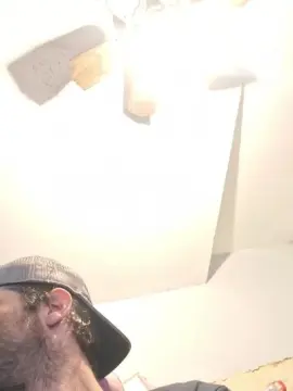 WhosSlut  live sex cam