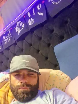 WhosSlut  live sex cam