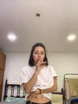 Tuseductiva  live sex cam