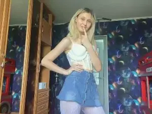 MyongYaw  live sex cam